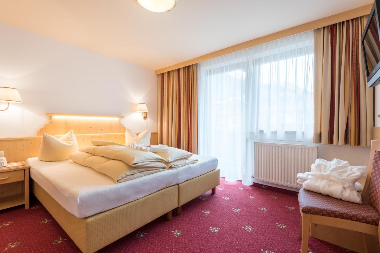 Hotel Pinzger Tux Bagian luar foto